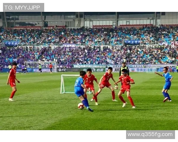 张卫健功夫足球球星再现武艺绝学引领绿茵赛场激情风暴 张卫健功夫足球球星再现武艺绝学引领绿茵赛场激情风暴